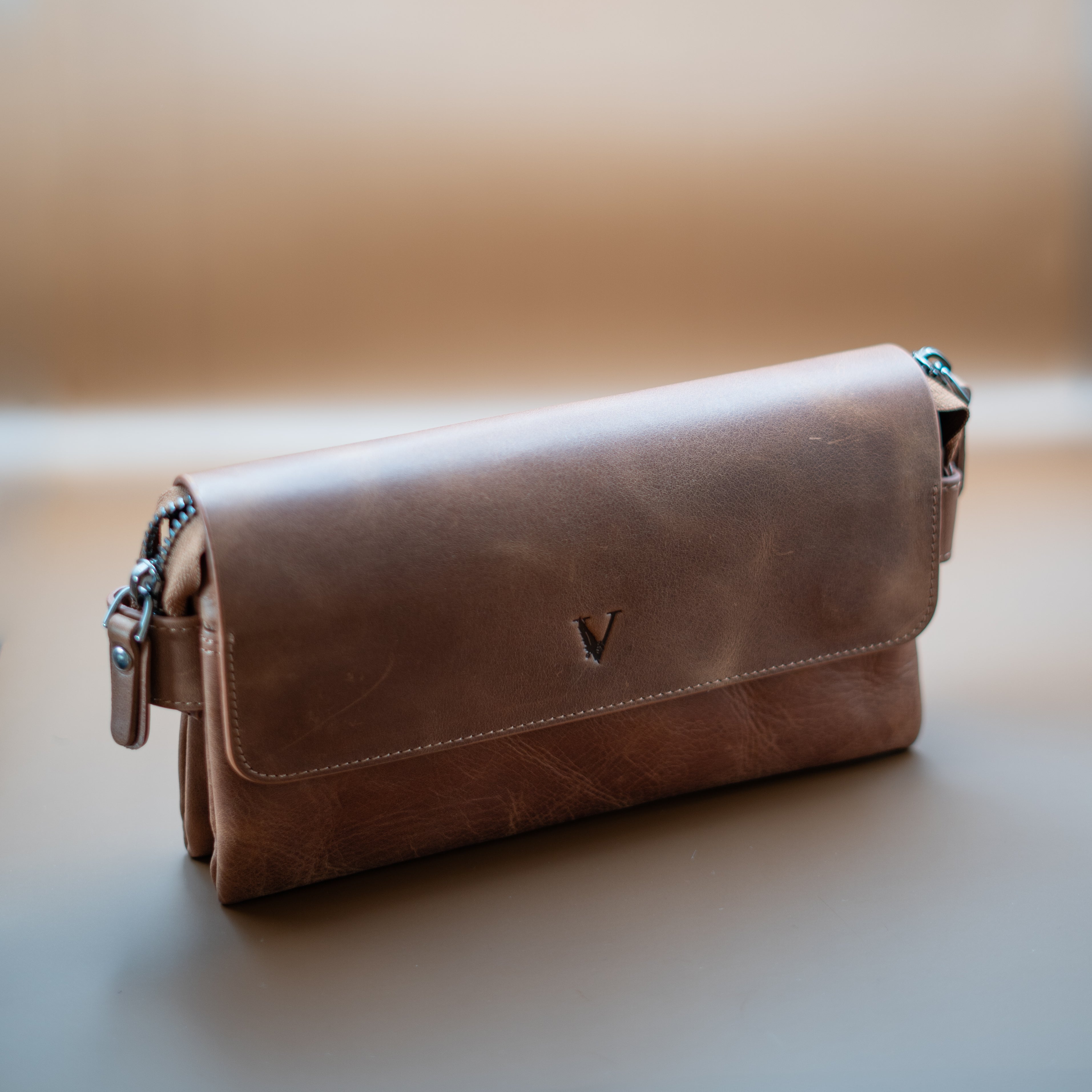 Liberté Clutch